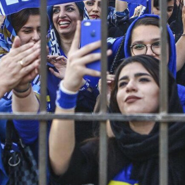 iran biglietti stadio donne
