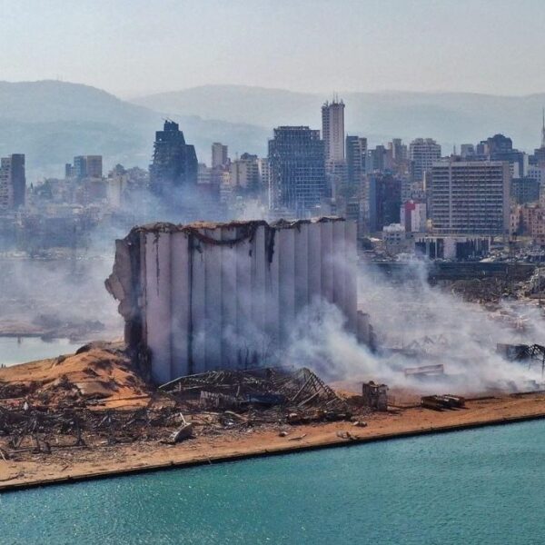 Esplosione al porto di Beirut: Il 4 agosto 2020 una devastante esplosione al porto di Beirut causò la morte di almeno 236 persone, il ferimento di oltre 7000 e la devastazione di ampie zone della capitale libanese.